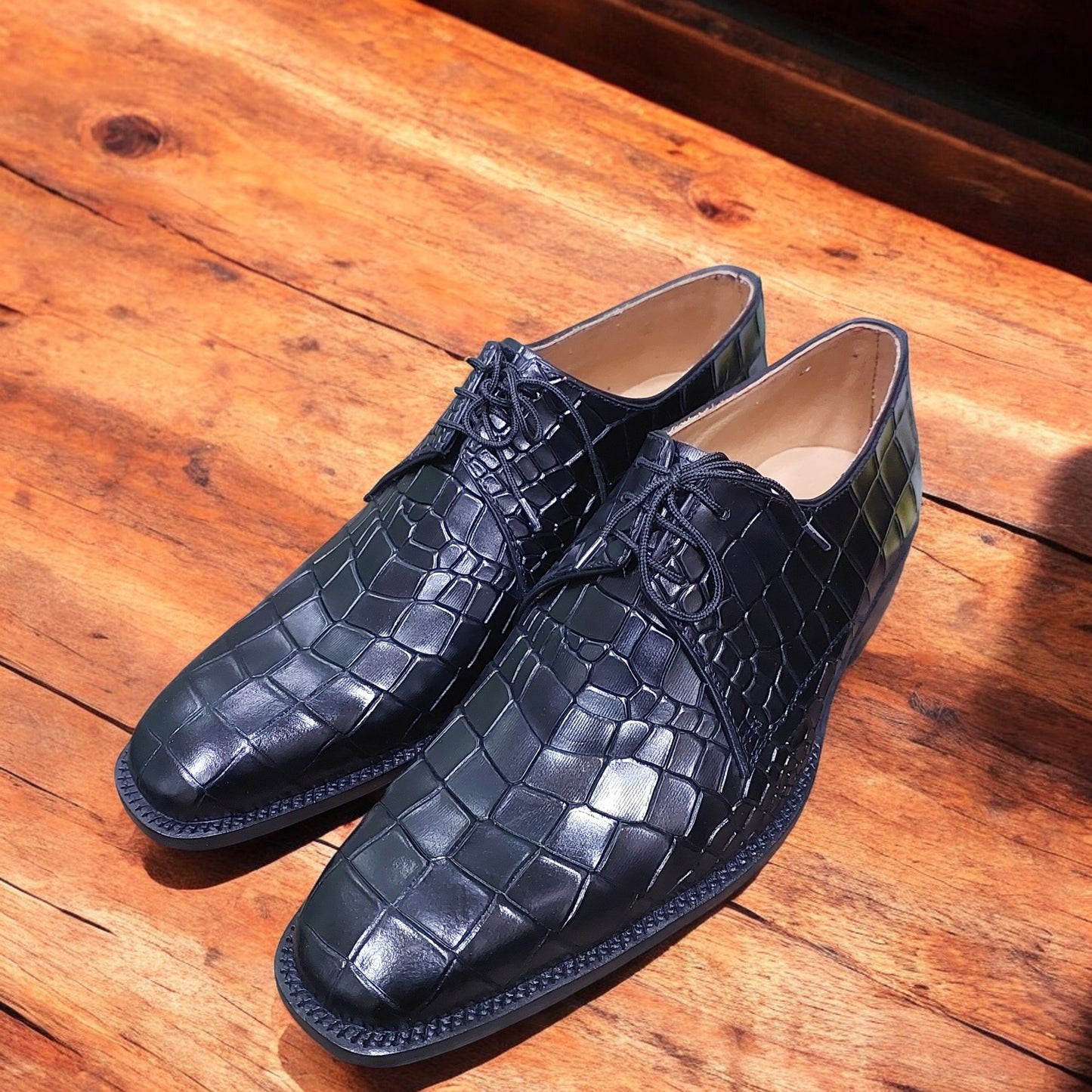 New Handmade Men's Formal Shoes in Black Crocodile Texture, Lace Up Oxford