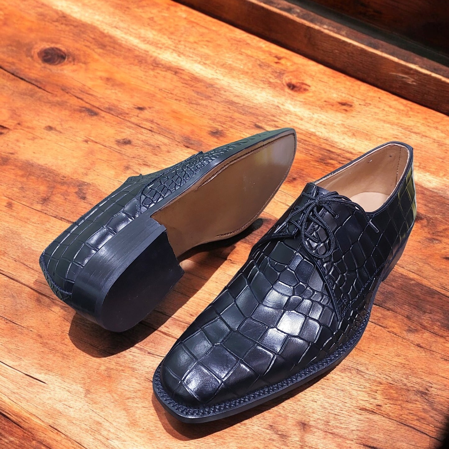 New Handmade Men's Formal Shoes in Black Crocodile Texture, Lace Up Oxford